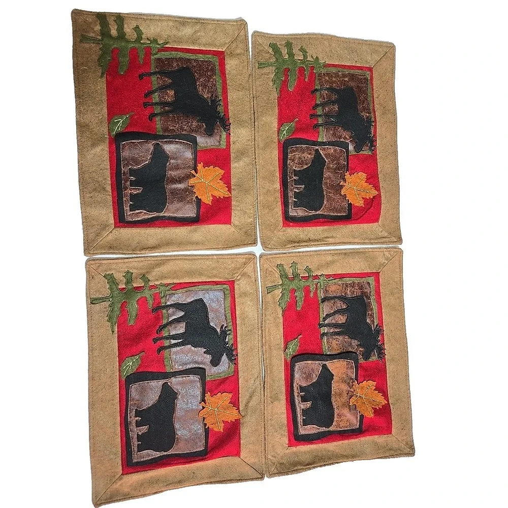 VTG‎ Placemats Set 4 Elk Moose Cabin Lodge Rustic Western Native American Decor